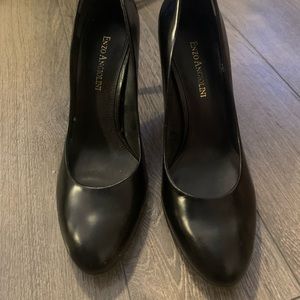 Size 7.5 black pumps by Enzo Angiolini